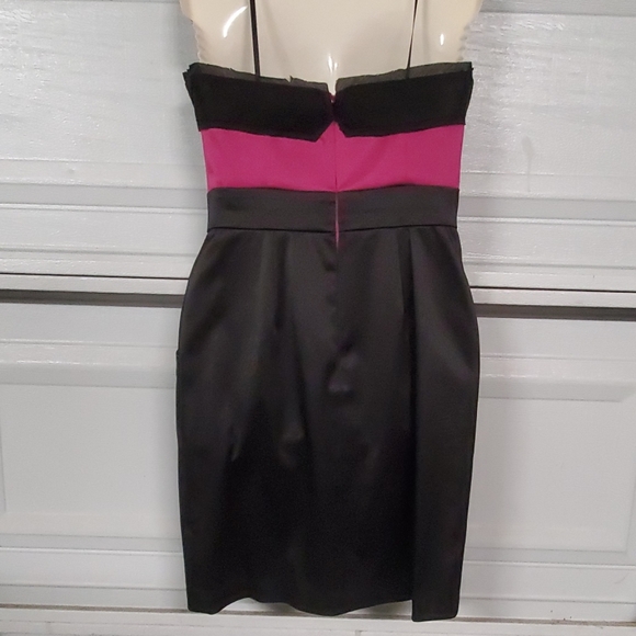 Dress - Picture 2 of 4